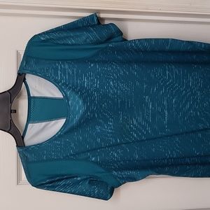 Moisture wicking shirt